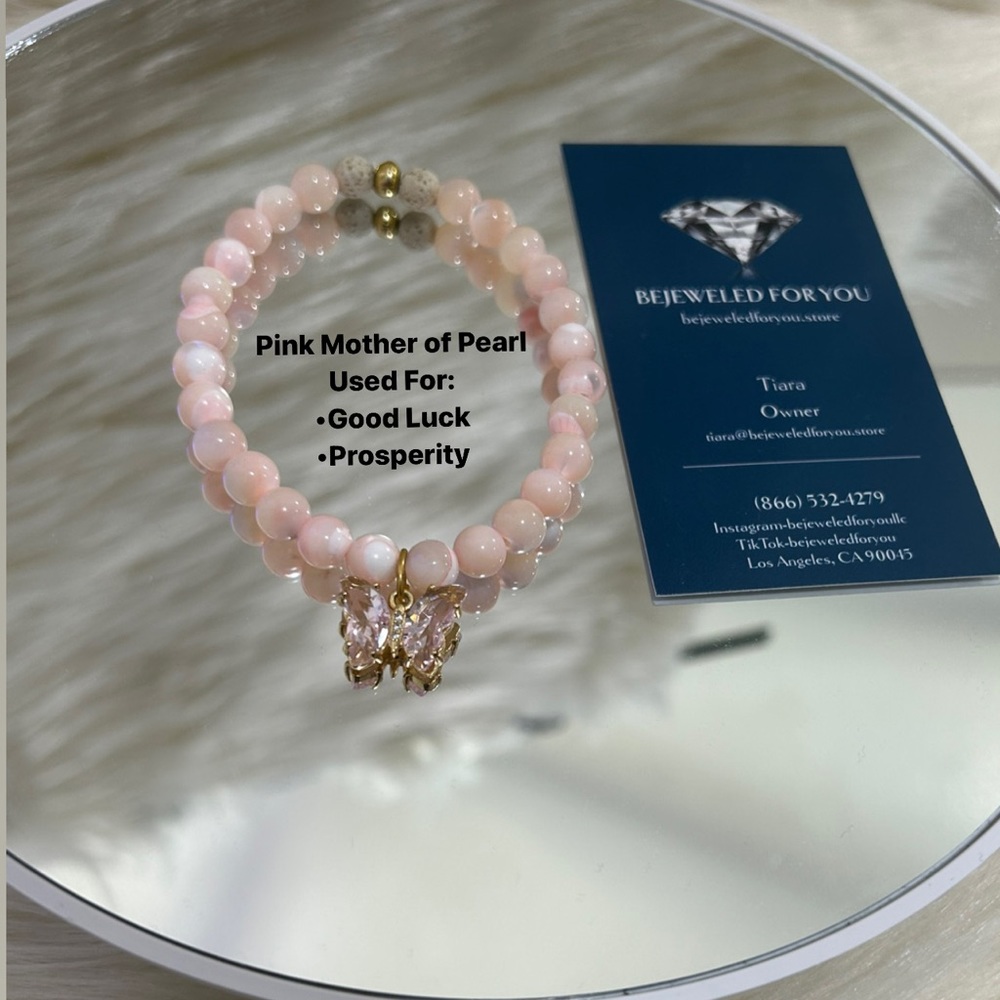 “Personalized Prosperity: How Our Mother of Pearl Bracelets Reflect You”